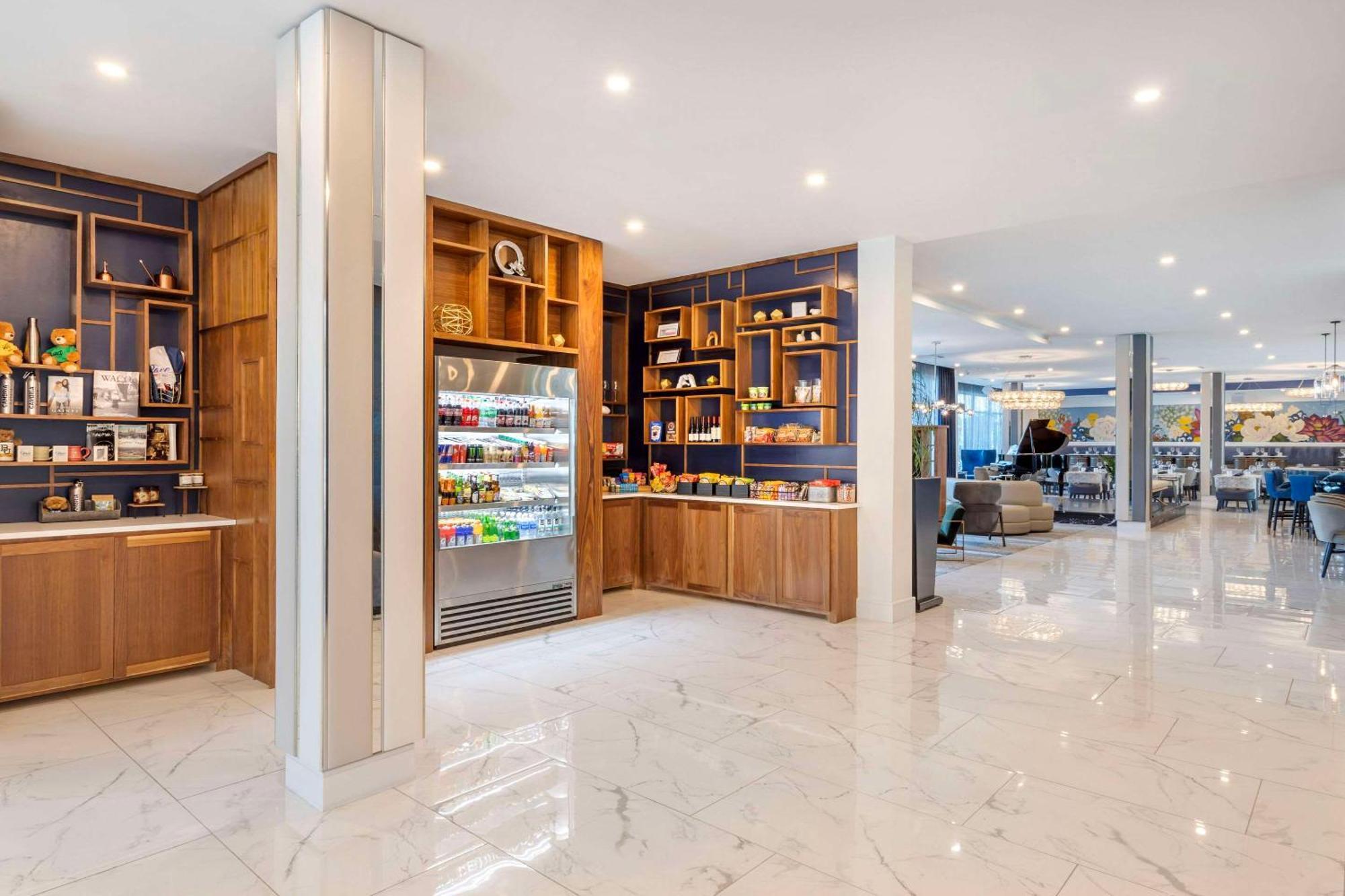 Cambria Hotel Waco University Riverfront Ngoại thất bức ảnh